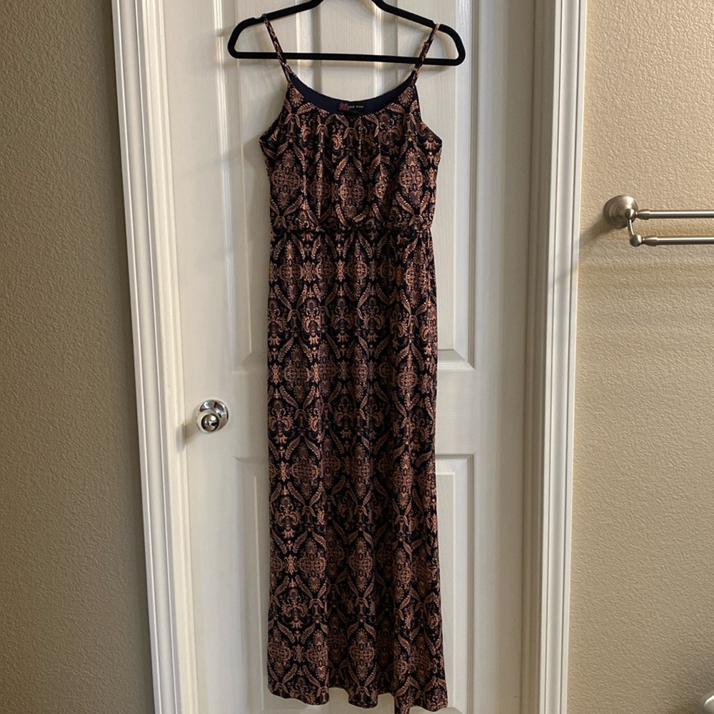 Love Ryan maxi dress size small petite